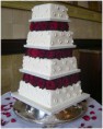 /album/eskuvoi-tortak/rosebedandblossomweddingcake-jpg/